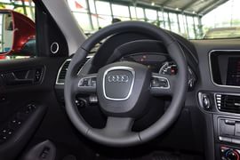 2010款奥迪Q5 3.2FSI运动款