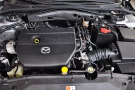 2011款马自达6 2.0L手自一体豪华型到店实拍