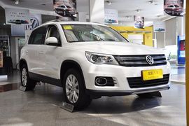 2010款大众途观 2.0TSI 手自一体旗舰导航版