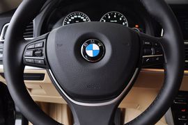 2011款宝马535i GT xDrive豪华型