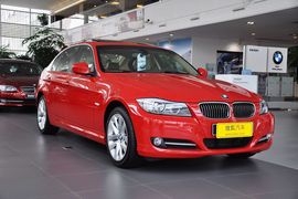 2011款华晨宝马320i豪华型