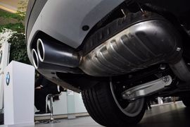 2010款宝马X1 xDrive28i
