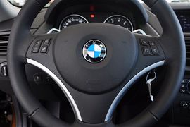 2010款宝马X1 xDrive28i