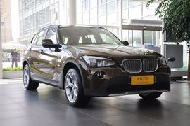 2010款宝马X1 xDrive28i