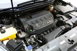 2011款标致508 2.3L旗舰版测试实拍