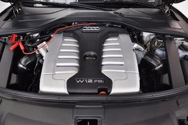 2011款奥迪A8L W12 6.3L FSI