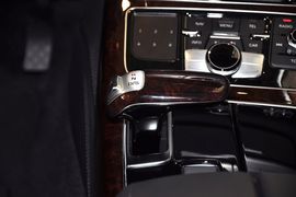 2011款奥迪A8L W12 6.3L FSI