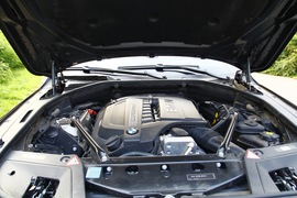 2010款宝马5系GT 535i 领先型试驾实拍