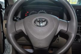 2011款一汽丰田花冠EX 1.6AT经典版