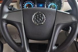 2011款别克君越 2.4L SIDI雅致版OnStar