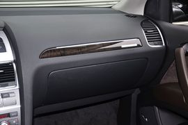 2012款奥迪Q7 3.0TFSI技术型到店实拍
