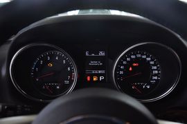 2011款Jeep吉普大切诺基 3.6L豪华版