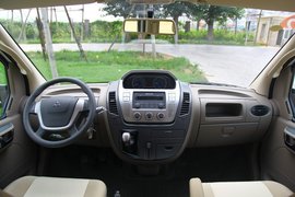 2011款上汽大通V80密云试驾