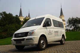 2011款上汽大通V80密云试驾