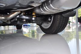 2011款奔腾B70 2.0AT时尚型