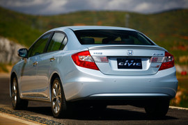 :2012款本田思域2.0L TYPE-S自动导航版大理试驾