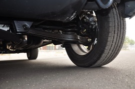 2011款双龙柯兰多 2.0L自动四驱豪华导航版