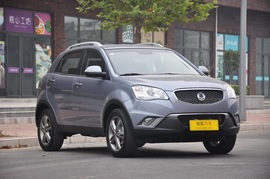 2011款双龙柯兰多 2.0L自动四驱豪华导航版