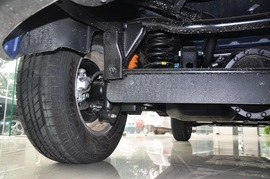 2011款双龙爱腾 G23D两驱舒适导航版