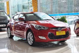 2011款现代飞思Veloster 1.6L手动豪华型