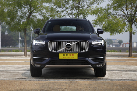 沃尔沃 xc90最高优惠10.59万元 有置换补贴