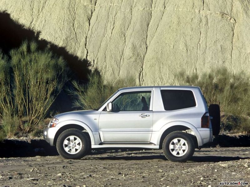 三菱帕杰罗短轴图片】_2003款三菱pajero gls 3-door _搜狐汽车网