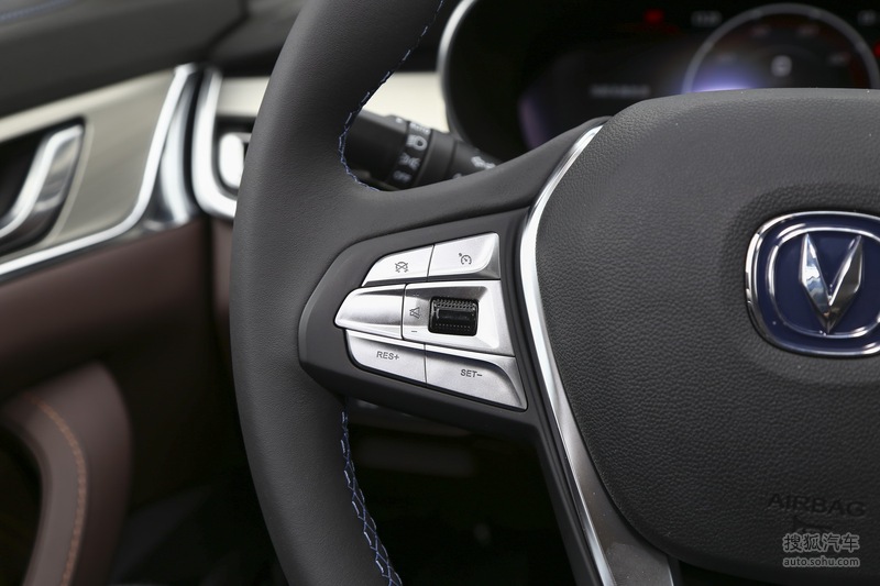 【 长安逸动电动车图片】_2019款 EV460智领