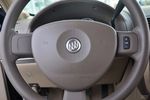2012款别克GL8 2.4L BASE舒适版