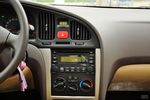 2011����ִ�������1.6L�ֶ������촰��