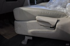力帆X601.8L 手动 舒适型座椅调节图片