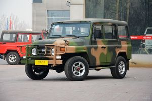 北汽制造BJ 212