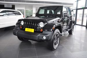 Jeep牧马人四门版
