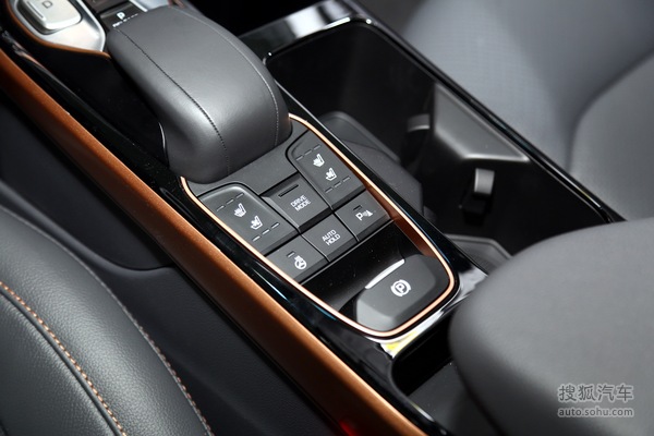 现代IONIQ电动 北京车展实拍