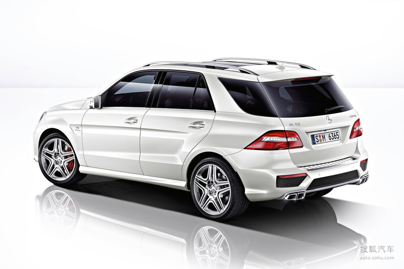 2012款奔驰ml63 amg