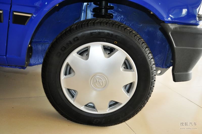 众泰 众泰汽车 江南tt 2010款江南奥拓0.8l手动标准型 高清图片