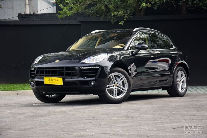 保时捷Macan 2014款Macan S 3.0T外观黑色金