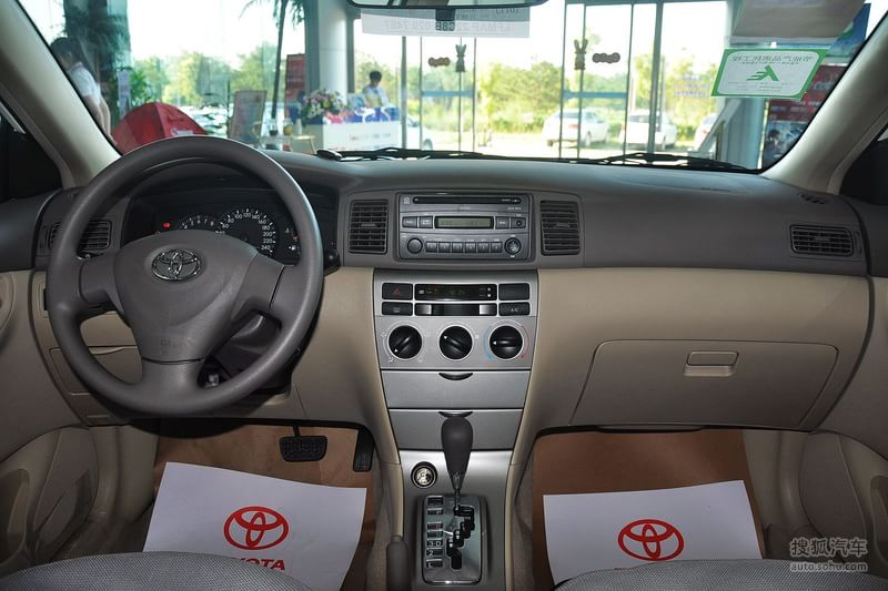 花冠EX2011款1.6L AT 经典版内饰t960452图片