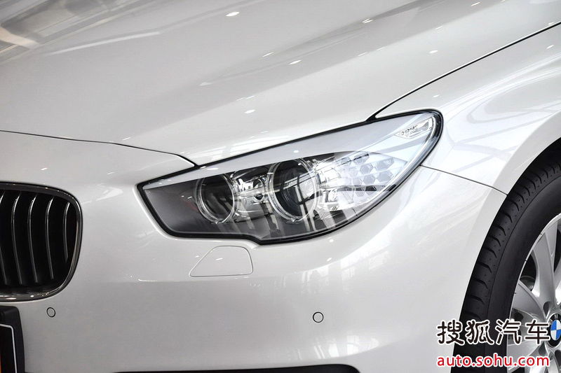 【宝马5系GT 2014款528i 领先型外观白色图片