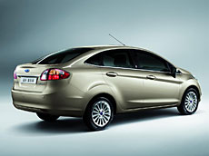 福特嘉年华三厢