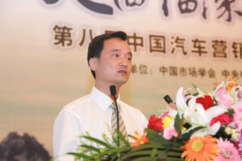 国家统计局中国经济景气监测中心副主任 潘建成