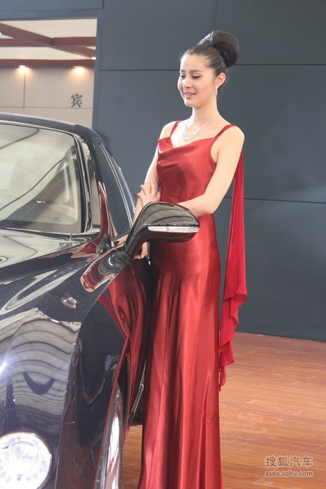 2012大连车展车模图片