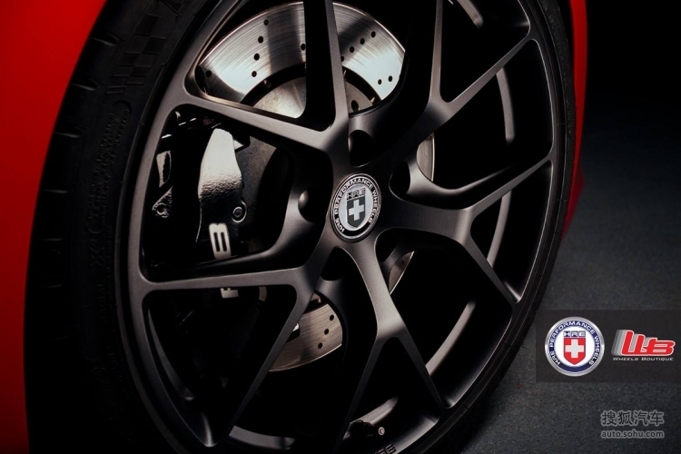 【夜色下的血红色猛兽 奥迪R8改装HRE轮毂!(