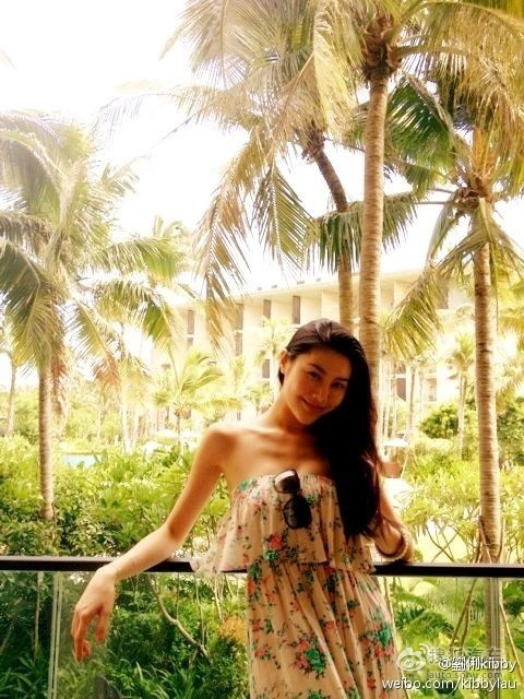 【港车模女星陪睡价:按胸收费<em>双飞</em>加价(23897