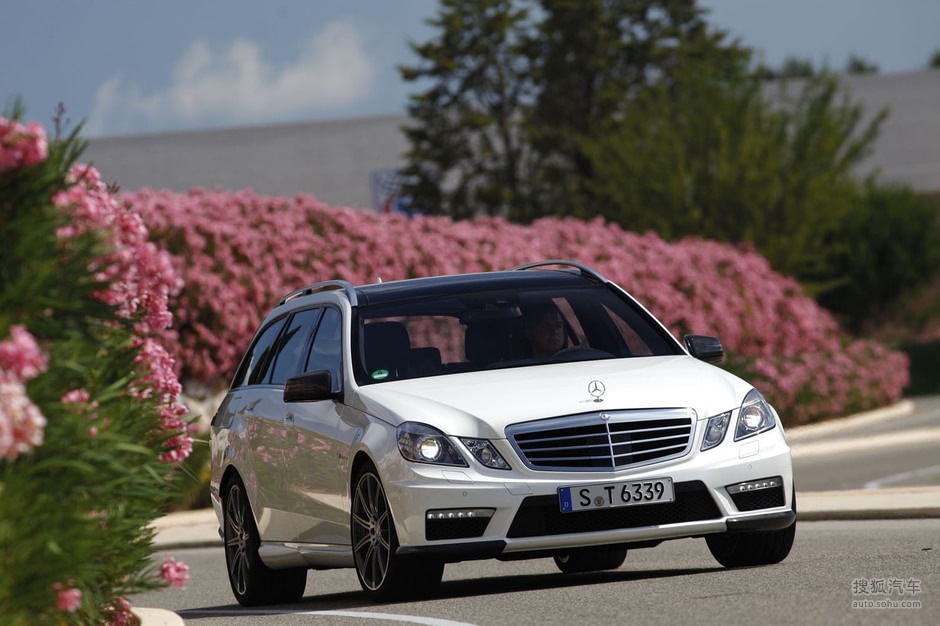 2012款奔驰e63_amg_wagon