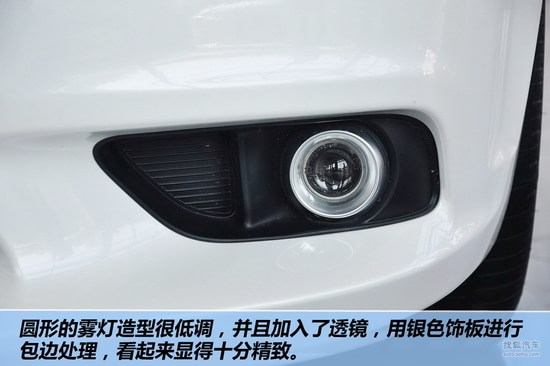 克莱斯勒 300C 实拍 图解 图片