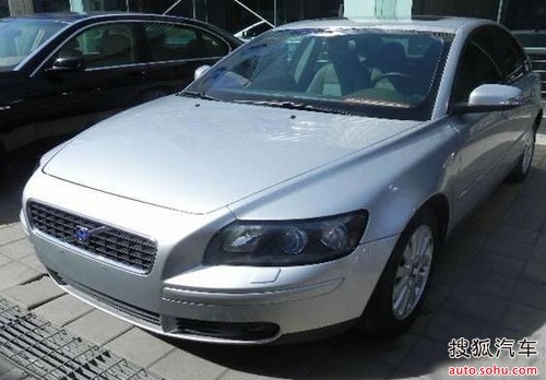 型号排量:volvo s40 2.4l高清图片