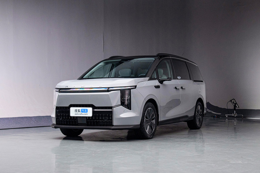 上汽大通MAXUS大家7 PHEV