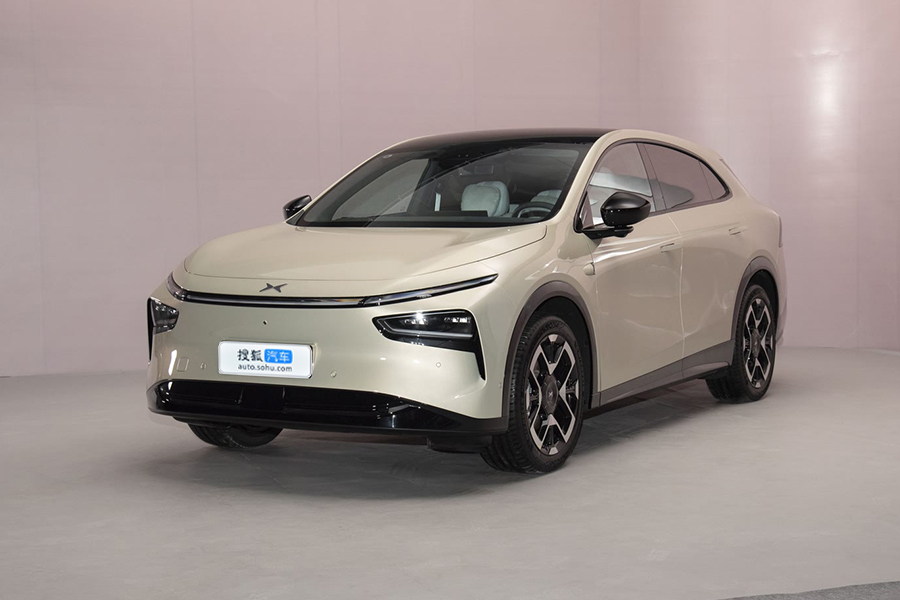 小鹏汽车G7 纯电版