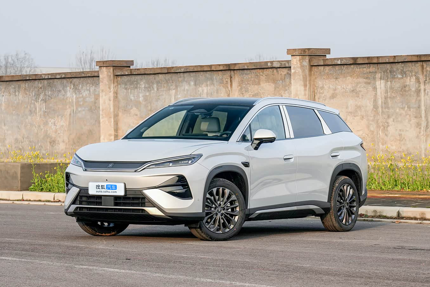 比亚迪宋Ultra EV