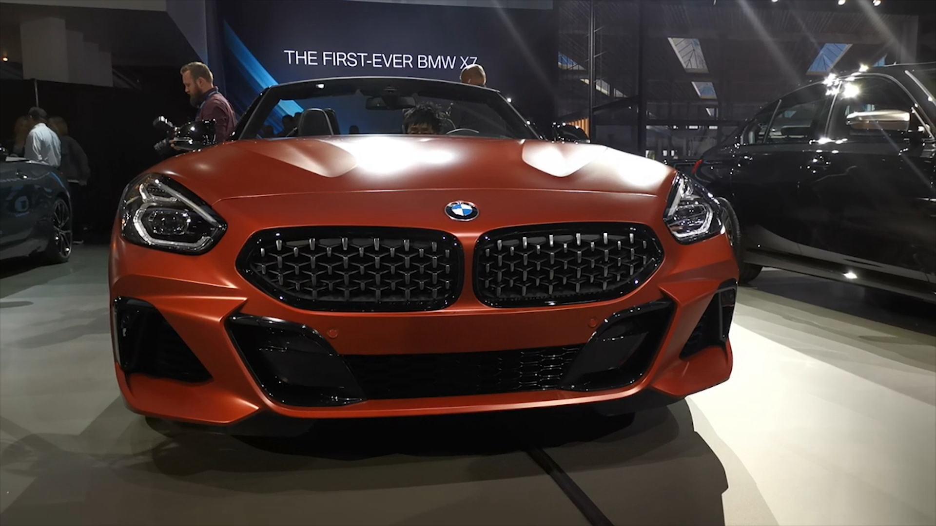 直击洛杉矶车展：宝马新Z4能成为富二代们的新玩具吗？